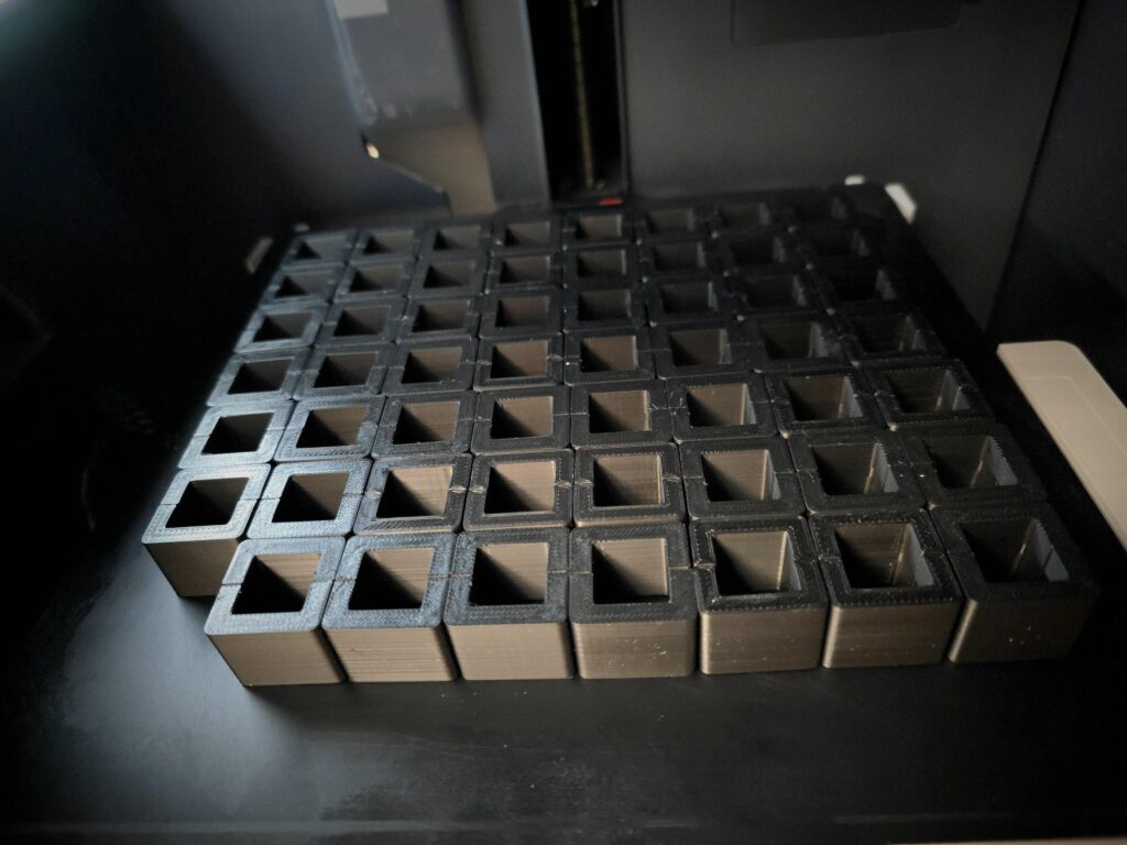 Rozetki pod balustradę